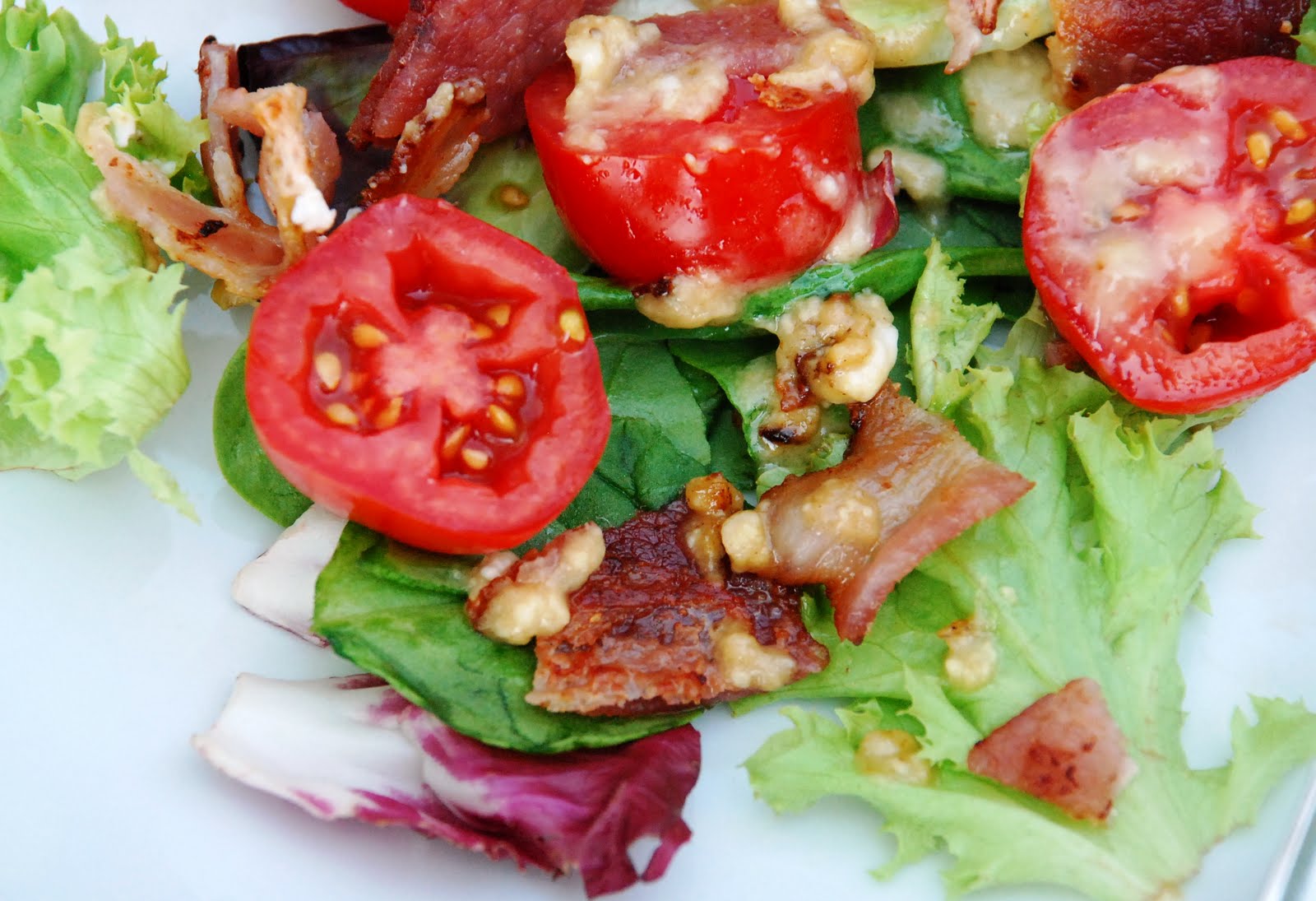 CupCakes and CrabLegs Bacon, Lettuce and Cherry Tomato Salad with