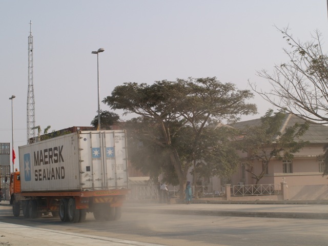 [P8051039.JPG]