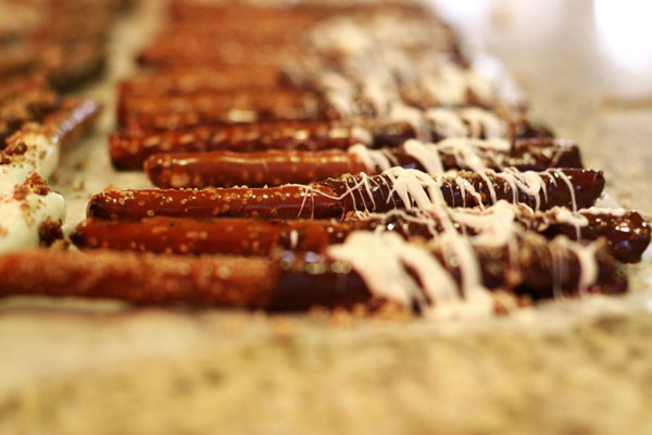 [chocpretzals.jpg]