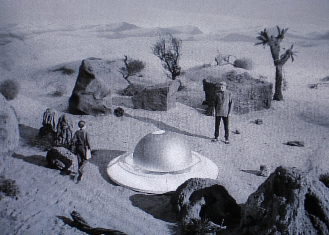 [alien+site.JPG]
