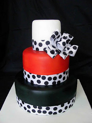 black white red wedding cake click here to go to the flickr page