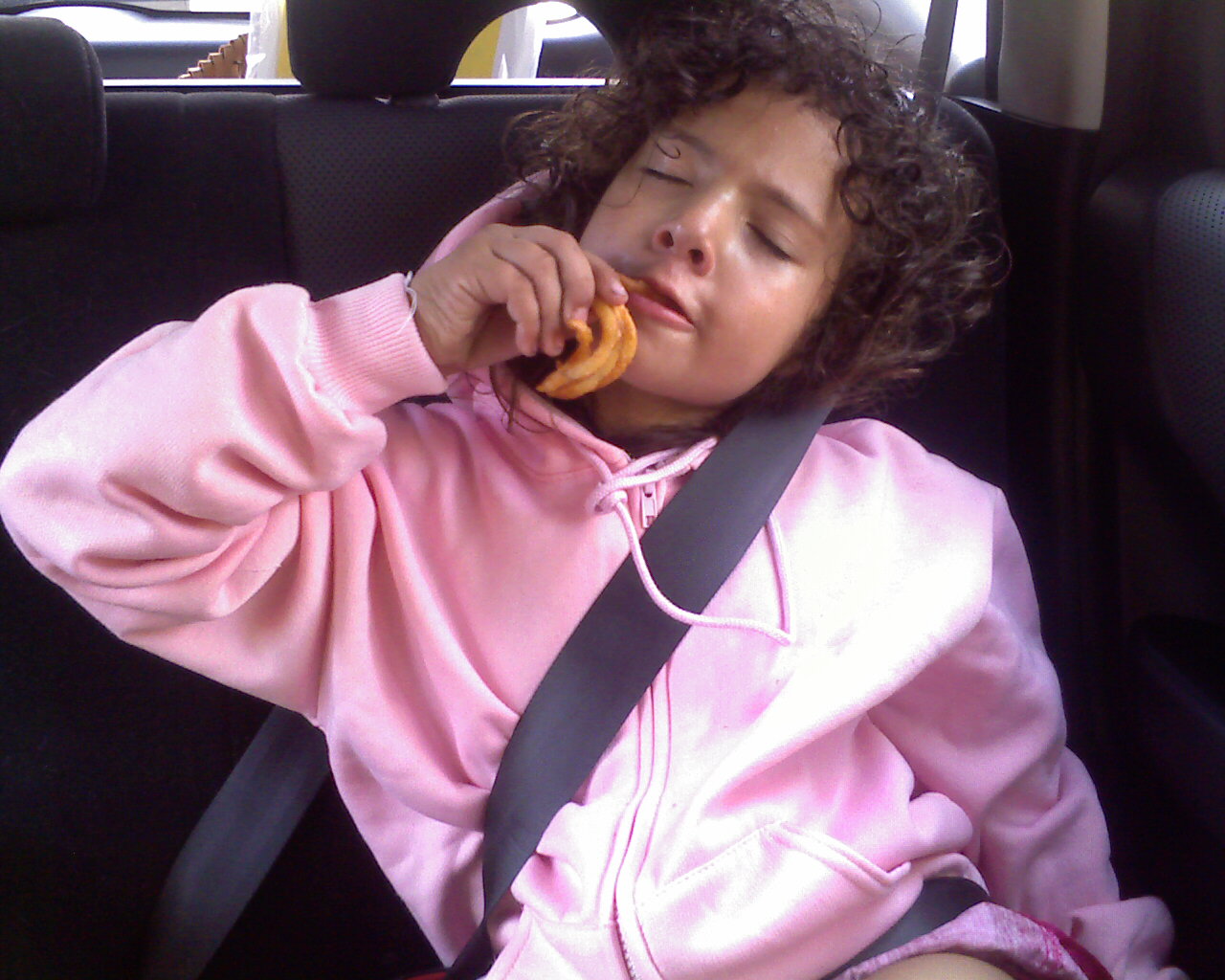 [0_IMAGE_140-725689.jpg]