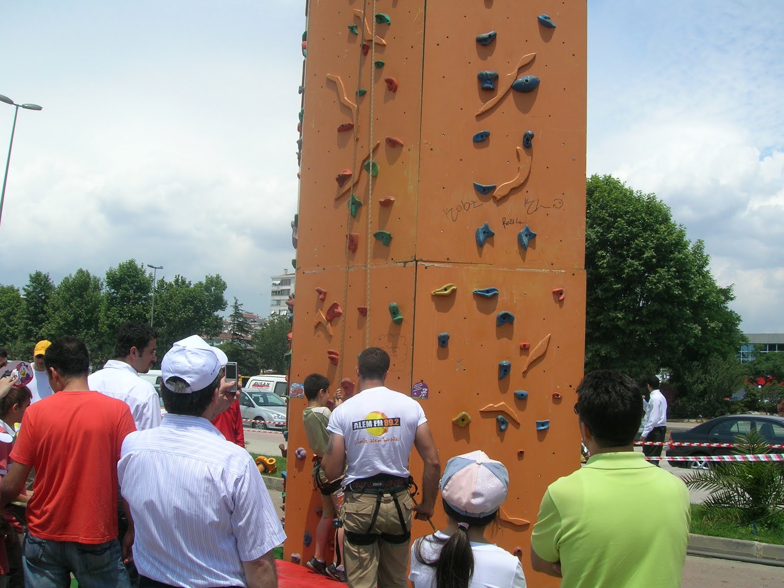 MALTEPE PİZZAHUT SEYYAR TIRMANIŞ DUVARI AKTİVİTESİ