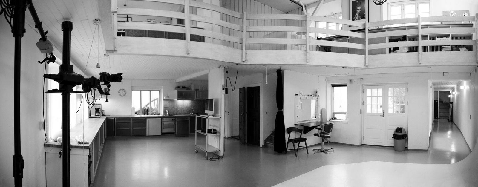 [Studio_Panorama3.jpg]