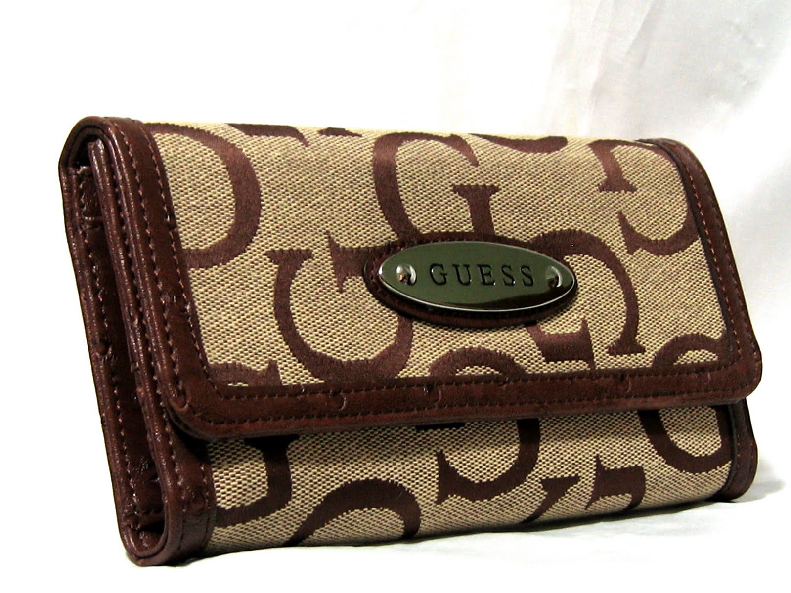 Boutique Malaysia: GUESS HARMONY WOMEN CHECKBOOK WALLET