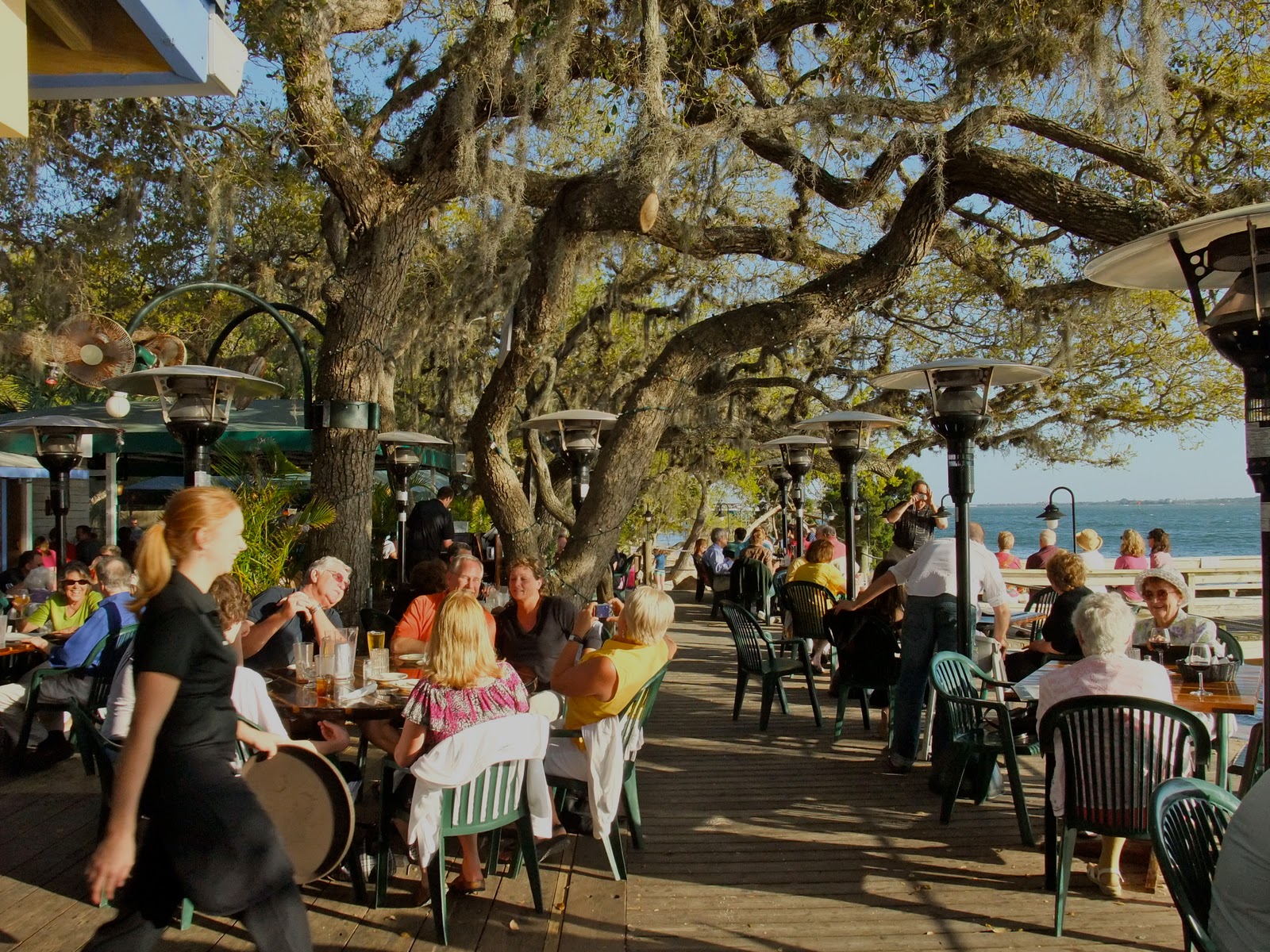 TravelVision Cap's on the Water