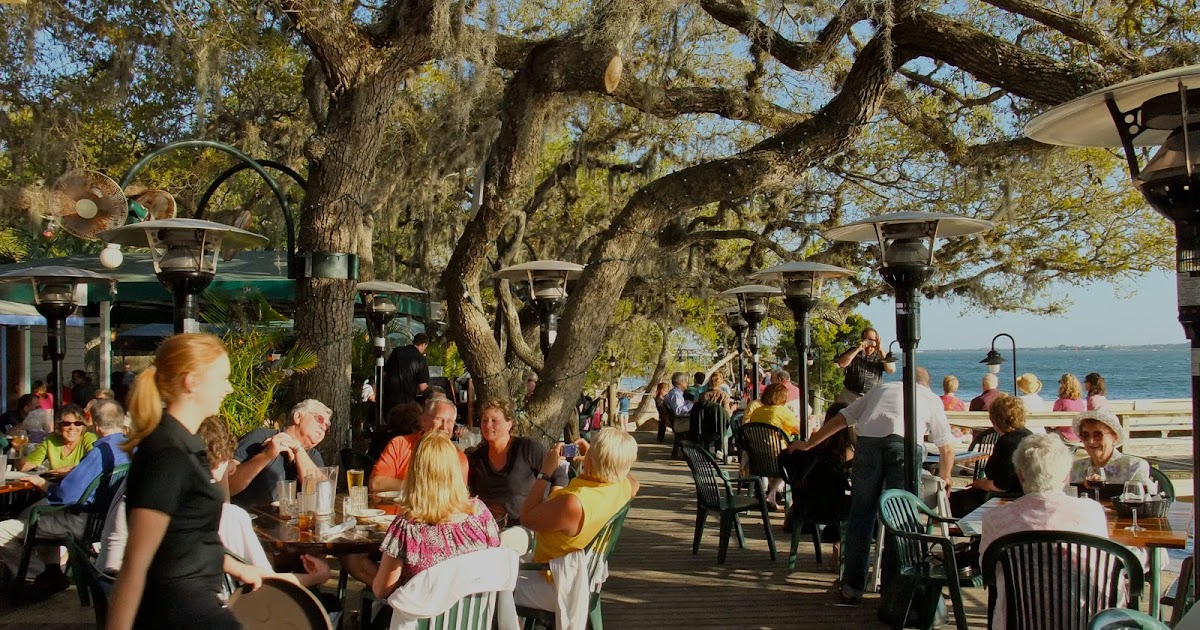 TravelVision Cap's on the Water