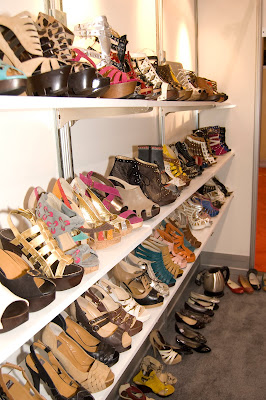 velika shoes