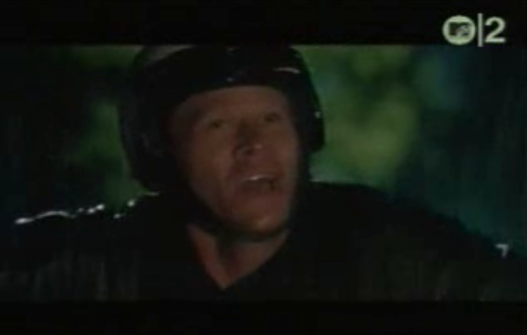 [scg010807_1353_29.jpg]