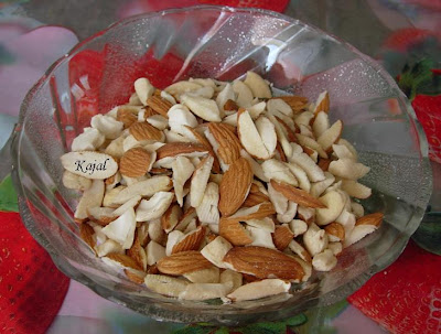 حلوى التمر باللوز الكاجو Khajur+paak-2