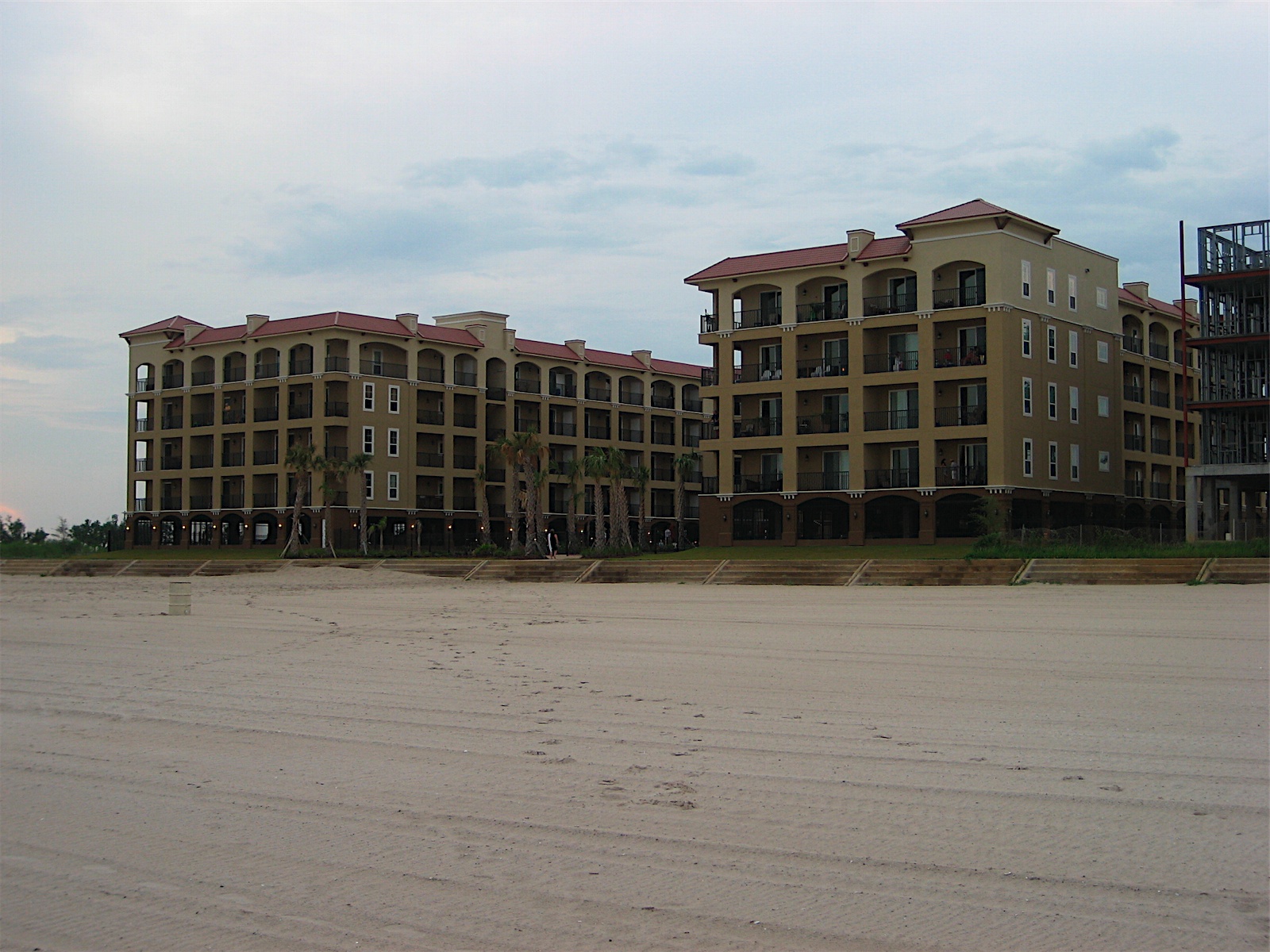 sea blue, see green Henderson Point, MS