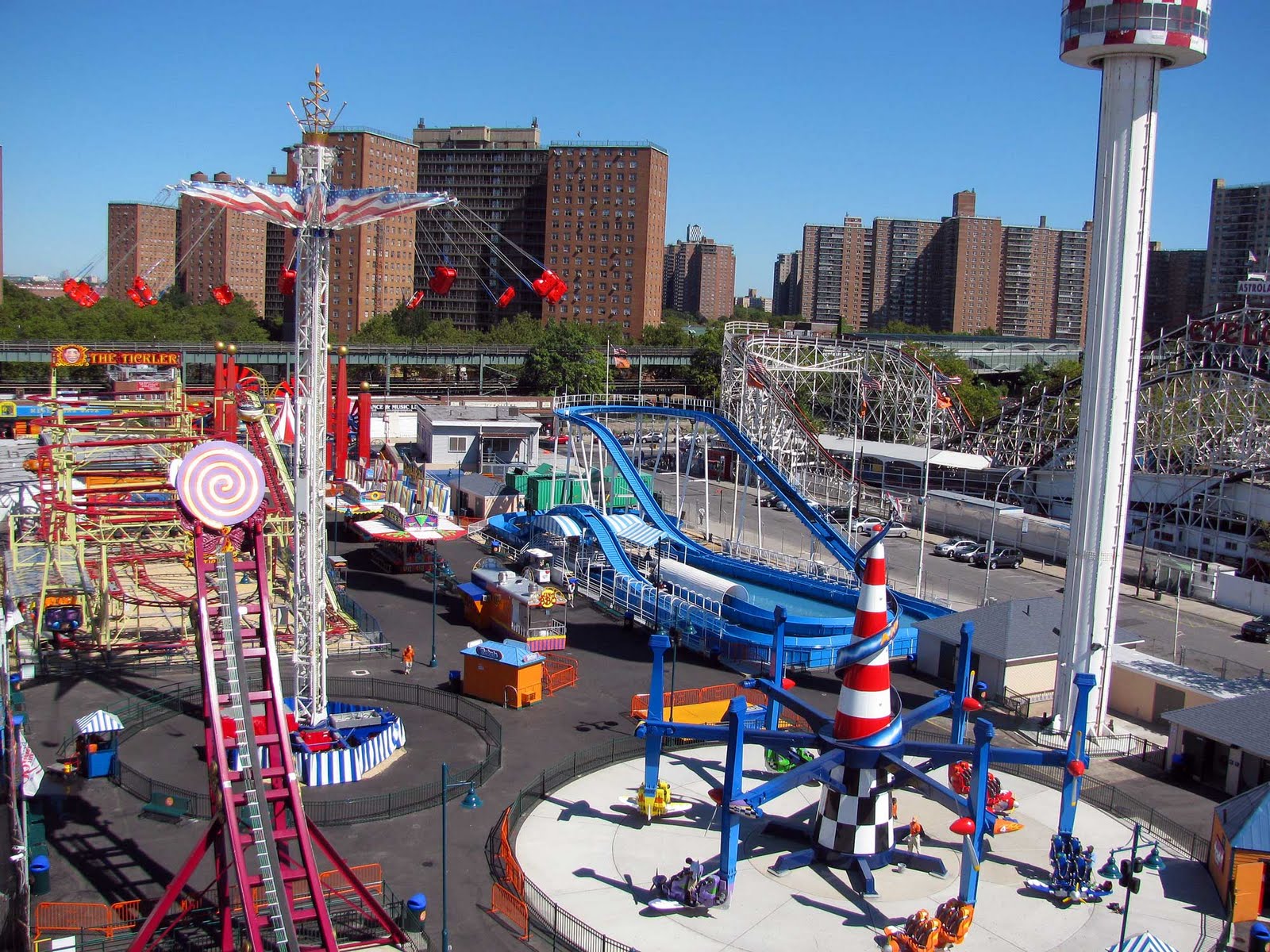 wonder wheel at coney island