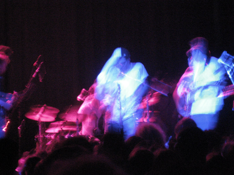 [blurry_le_loup_last_night.jpg]