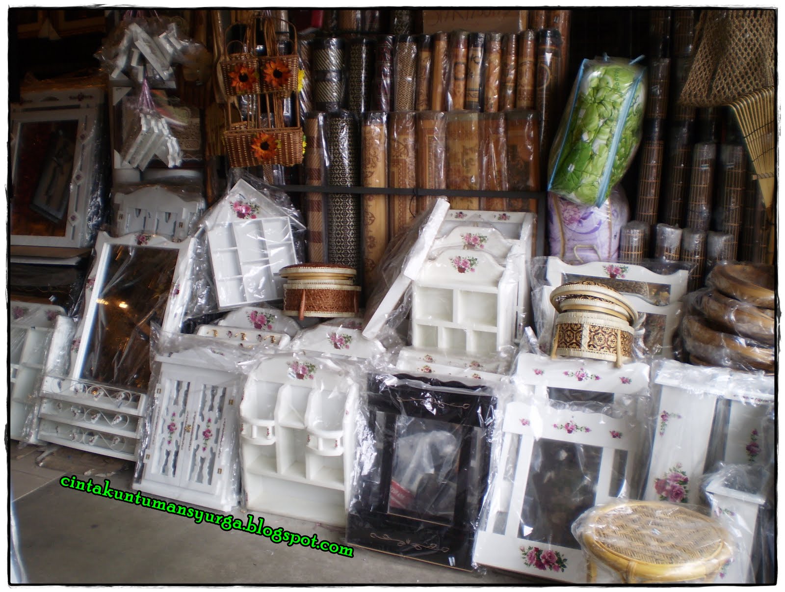 Perabot Murah