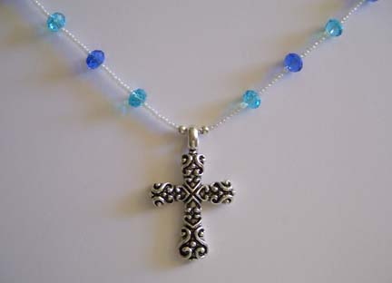 Cross Pendant Necklace (close-up)