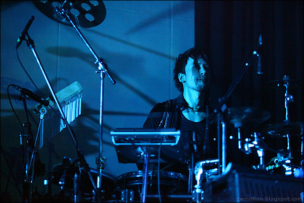 [Sugizo_Next_Phase_of_Cosmic_Dance07.jpg]