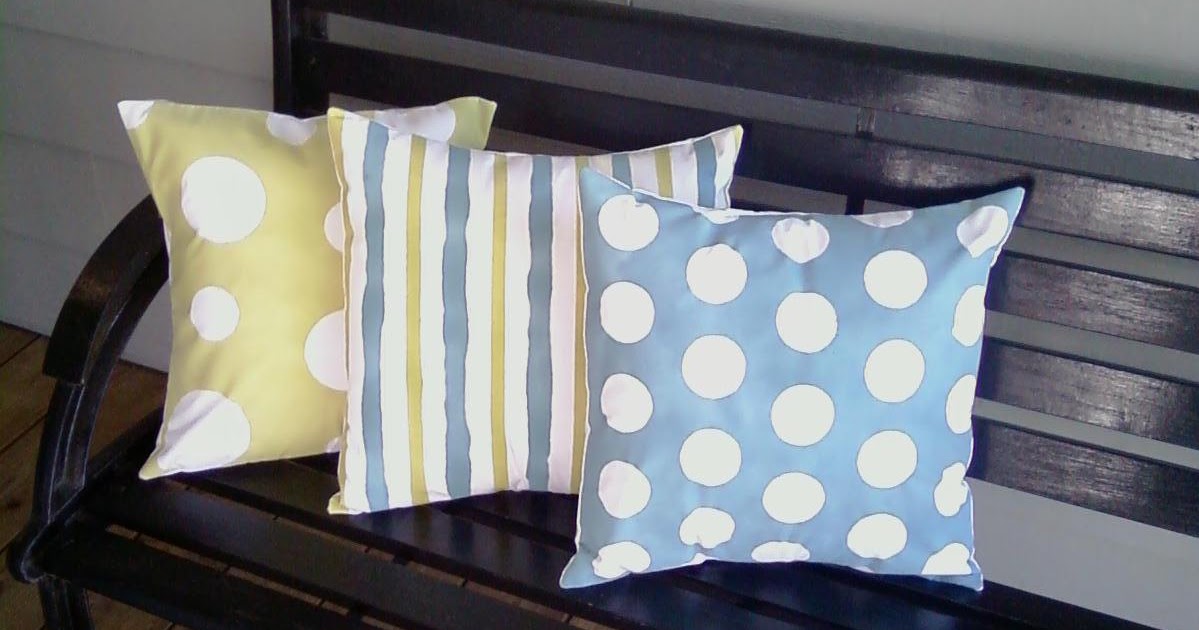 This Thrifty House Spray Painted Pillows