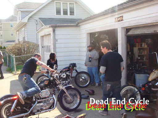 Dead End Cycles