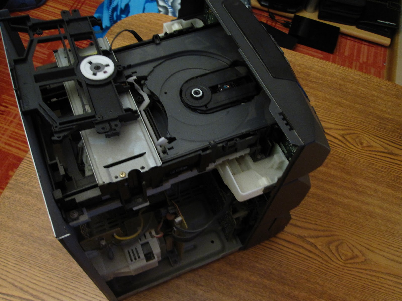 Mechadrake's workshop: Panasonic SA-AK17 stereo laser lens cleaning