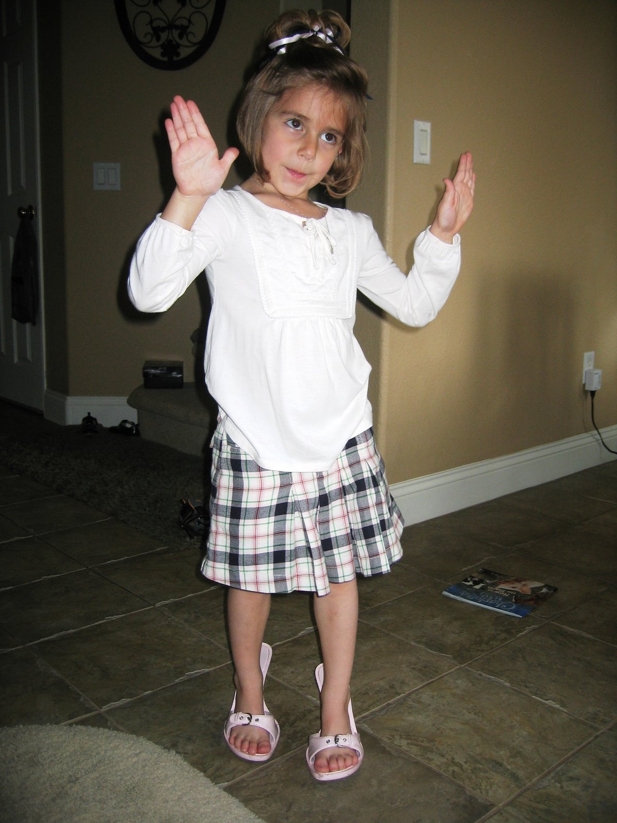 [Madeline+in+Mommy's+pink+heels+with+hands+up.jpg]