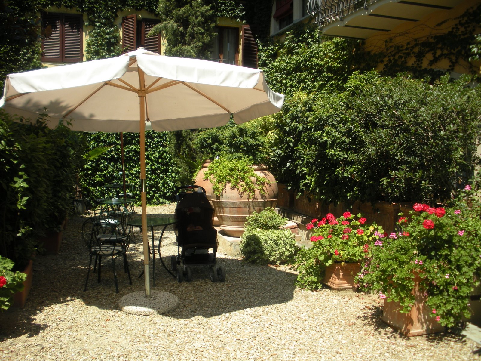 [DSCN2592.JPG]