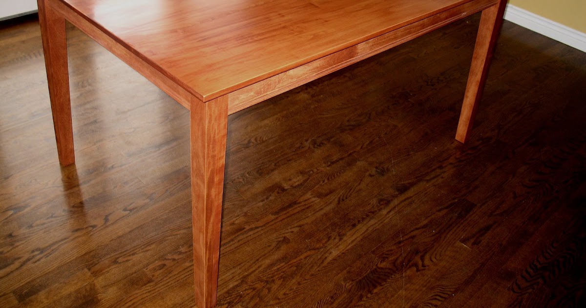WOODWORKS Maple Dining Table