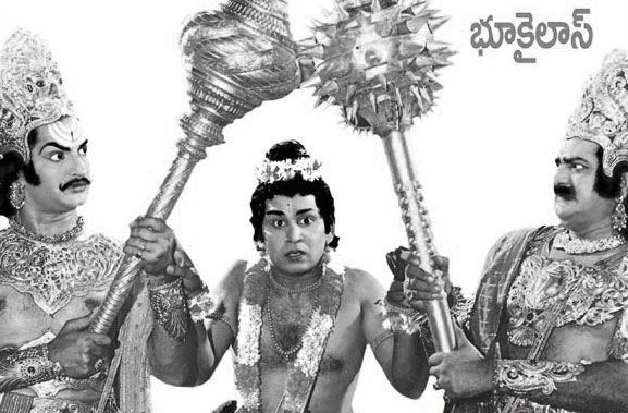 Tollywood Rare Photos | powered by www.HeyANDHRA.in