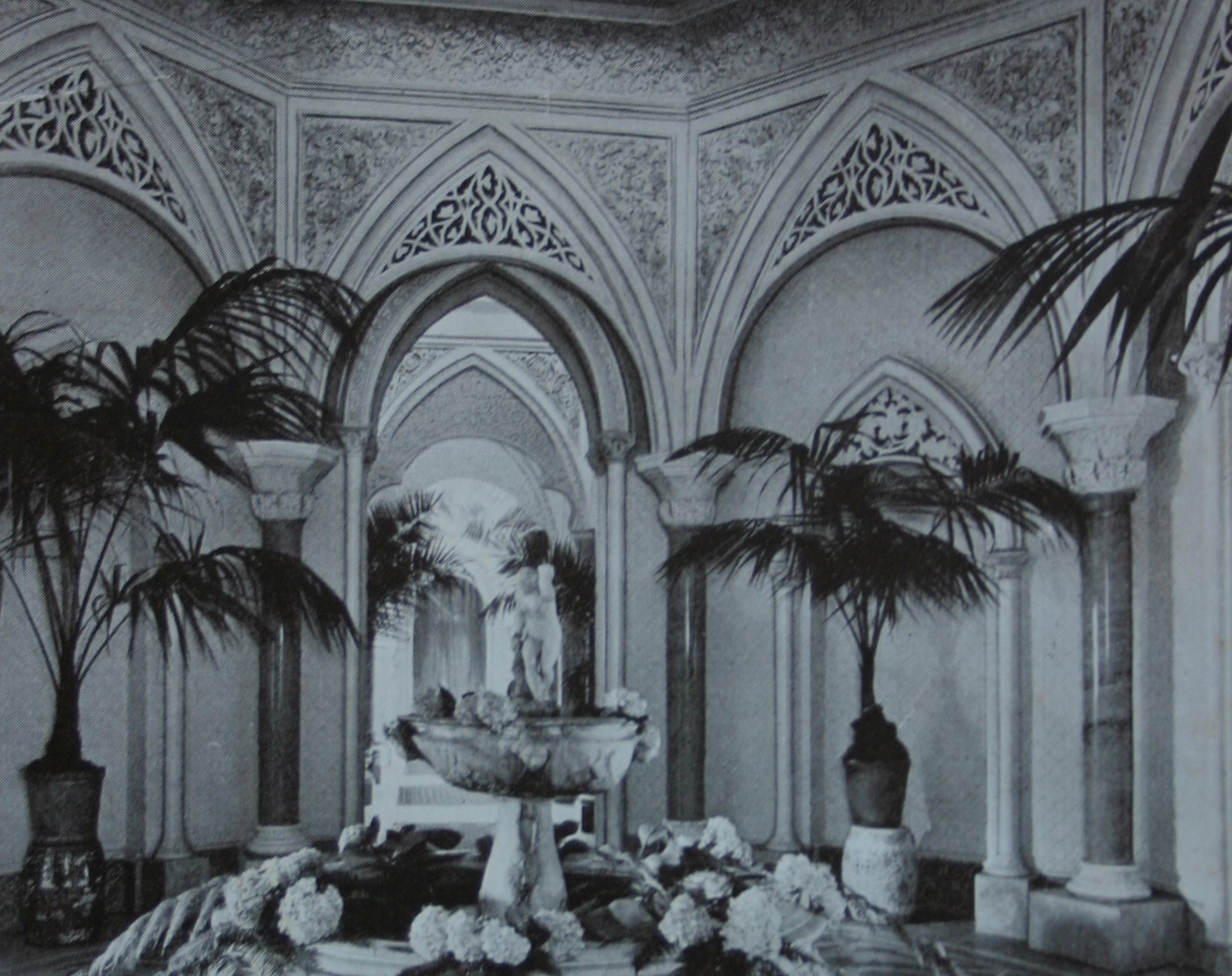 [Image013+Central+Hall.jpg]
