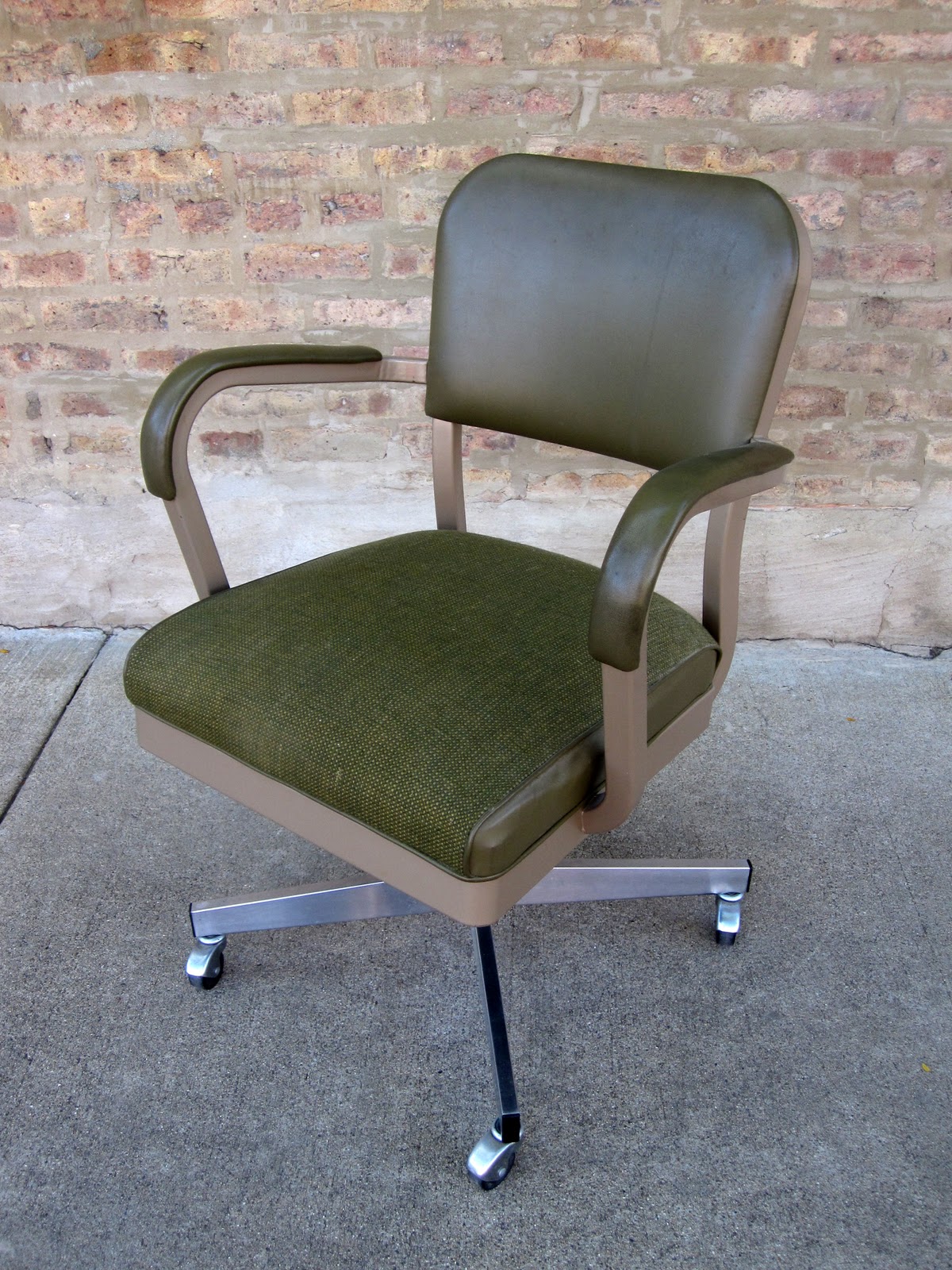 circa midcentury 'mid century' rolling green desk chair