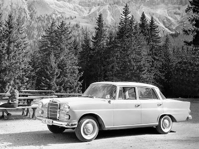 1961 Mercedes Benz 190. 1961 Mercedes-Benz 190