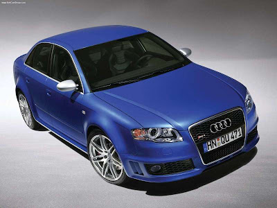 2005 Audi RS4