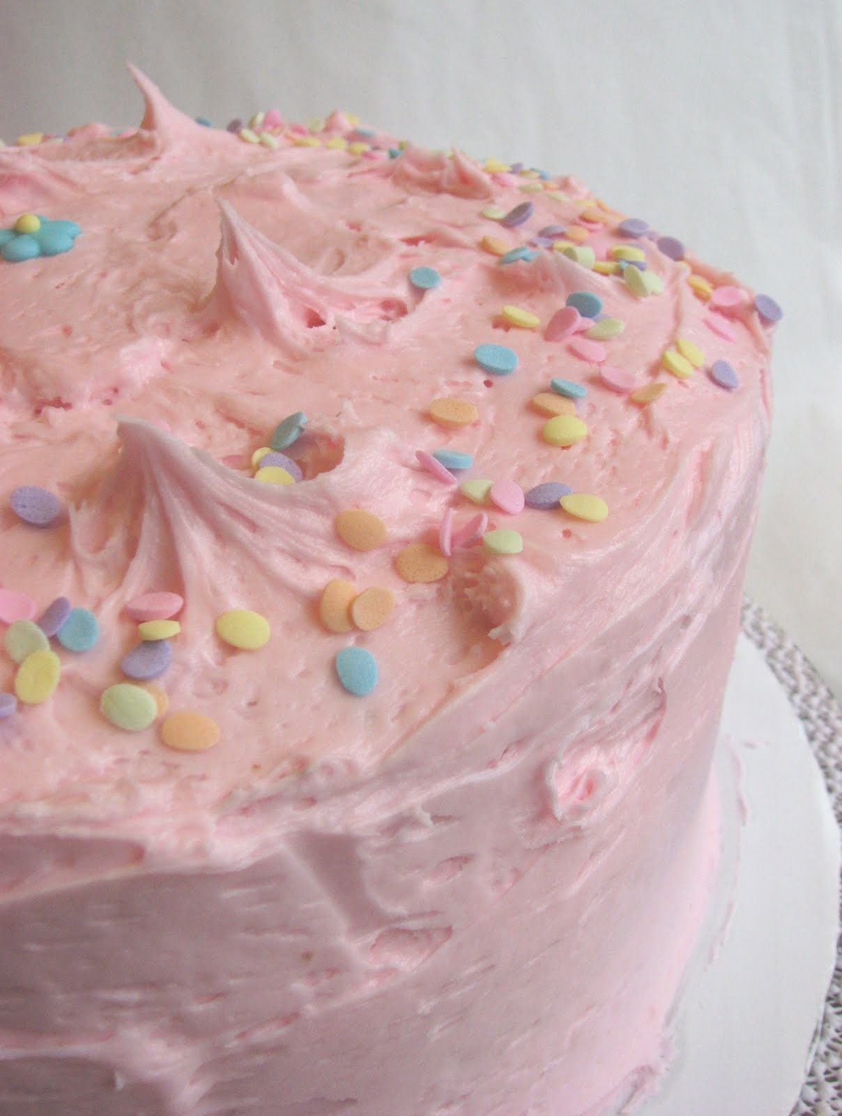 Heidi Bakes Magnolia Bakery Vanilla Cake with Pink Buttercream