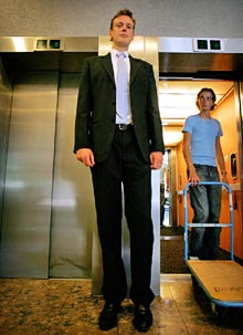 tall is michael jordan