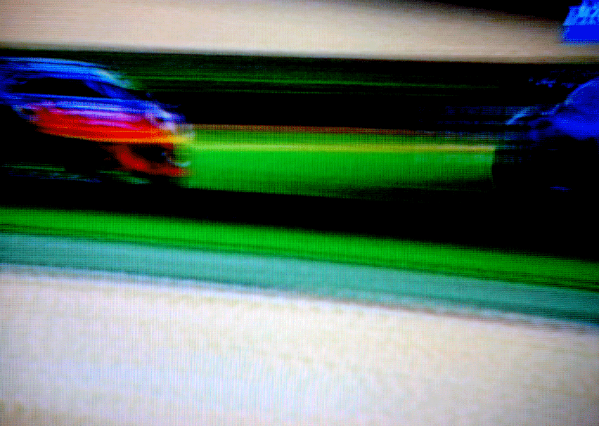 [tracks.007.gif]