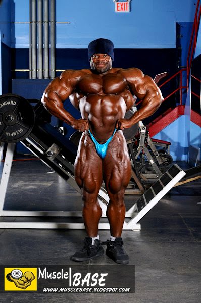 Kai+Greene+1+Weak+Before+Arnold+Classic+2010+-+04+-+www.Musclebase.Blogspot.com.jpg