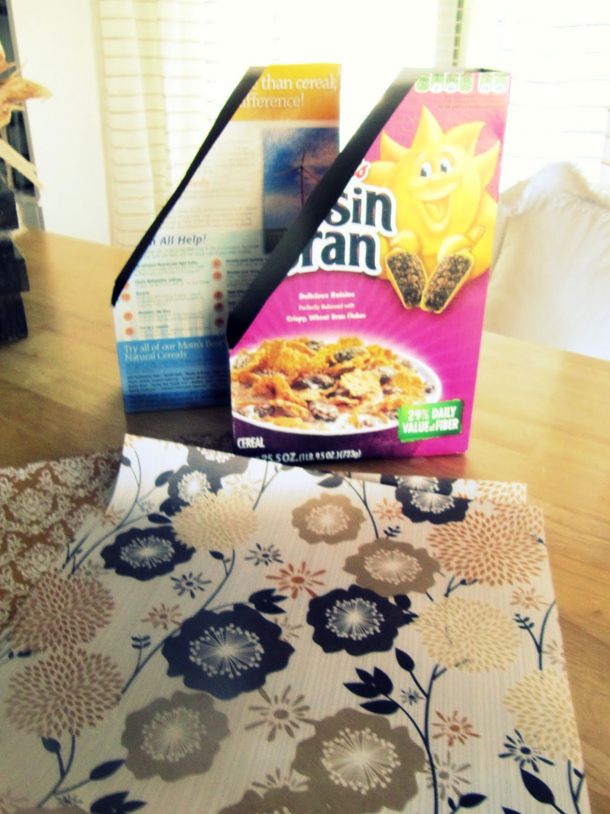 Cereal box Magazine holder The Wicker House