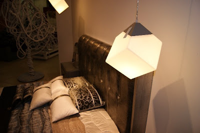 Dormitorio decorado en color plata | Ideas Decoración - IG