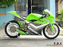 Modifikasi Motor Kawasaki Ninja 150 RR 2010 – Gambar Foto Modifikasi