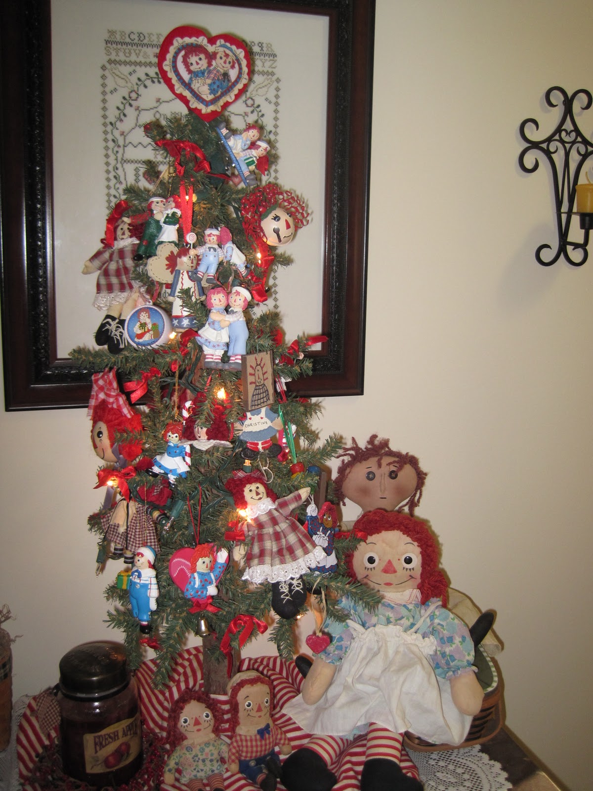 The Raggedy Stitcher Raggedy Ann Tree