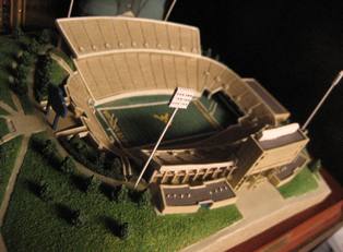 [tiny-stadium.JPG]