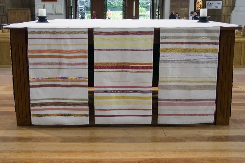 [St+Marks+weaving+white+side.JPG]