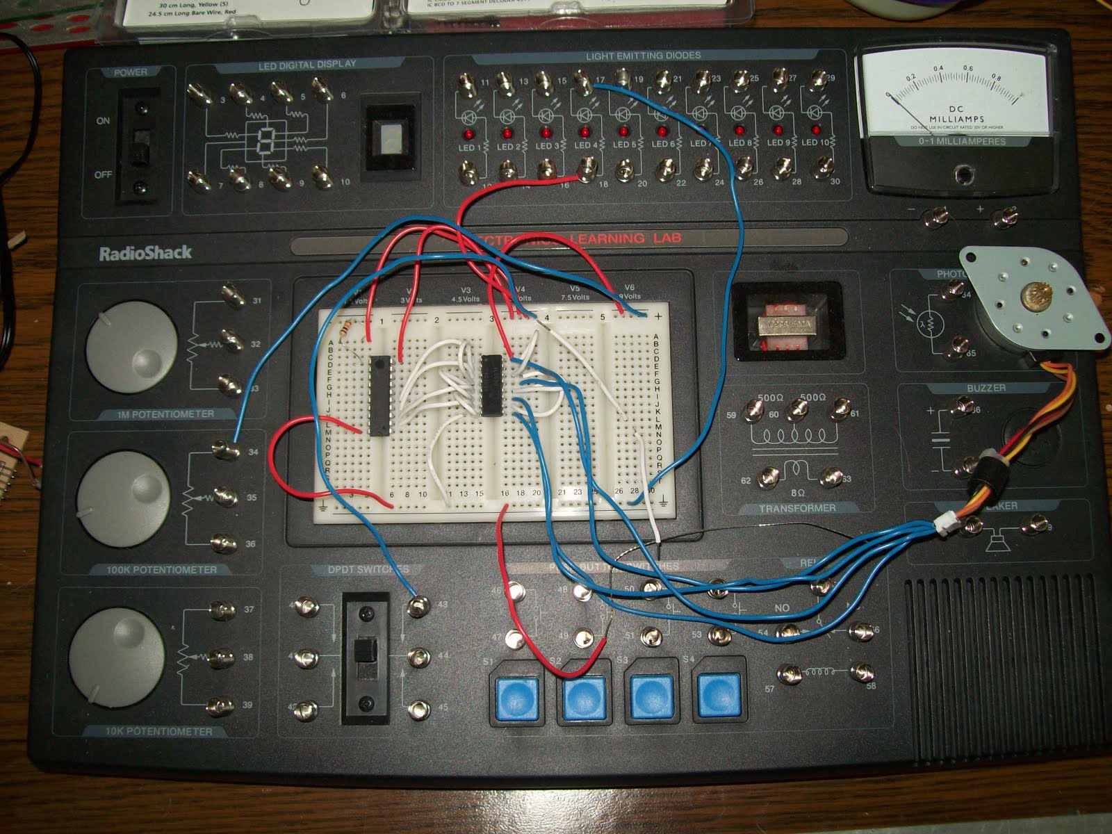 Radio Shack Electronics Learning Lab