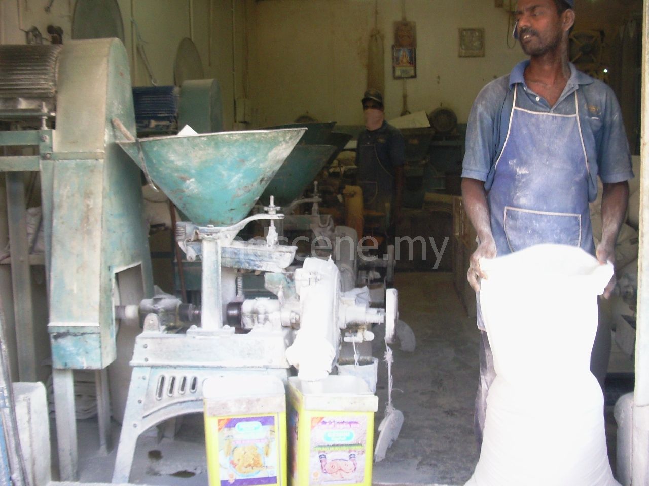 [Photo096.jpg]