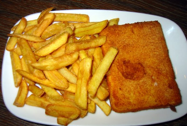 [saganaki.jpg]