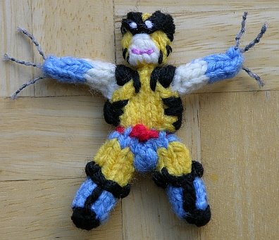 [knitted+wolverine.jpg]