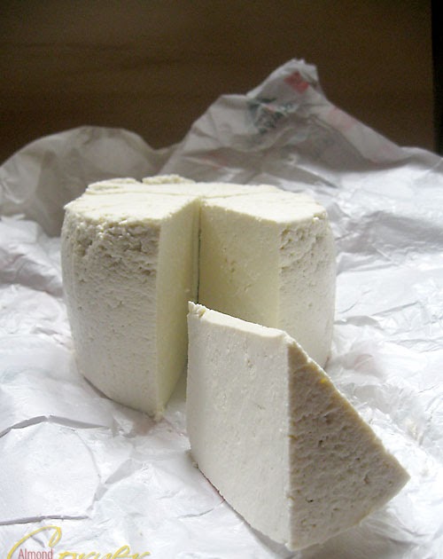 Almond Corner Fresh goat cheese mousse