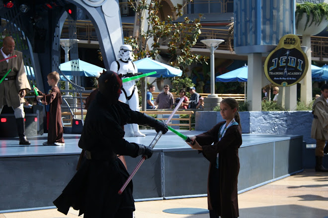 Me fighting darth mall