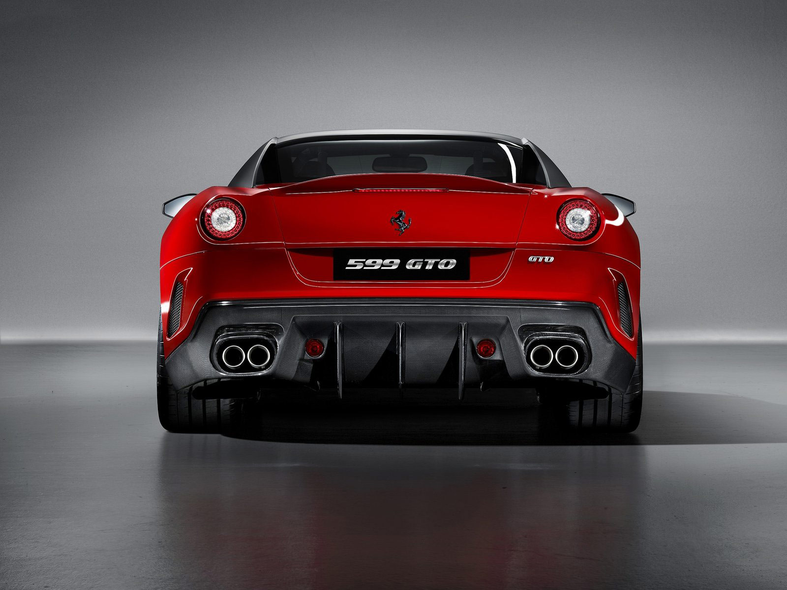 2011 Ferrari 599 GTO 2