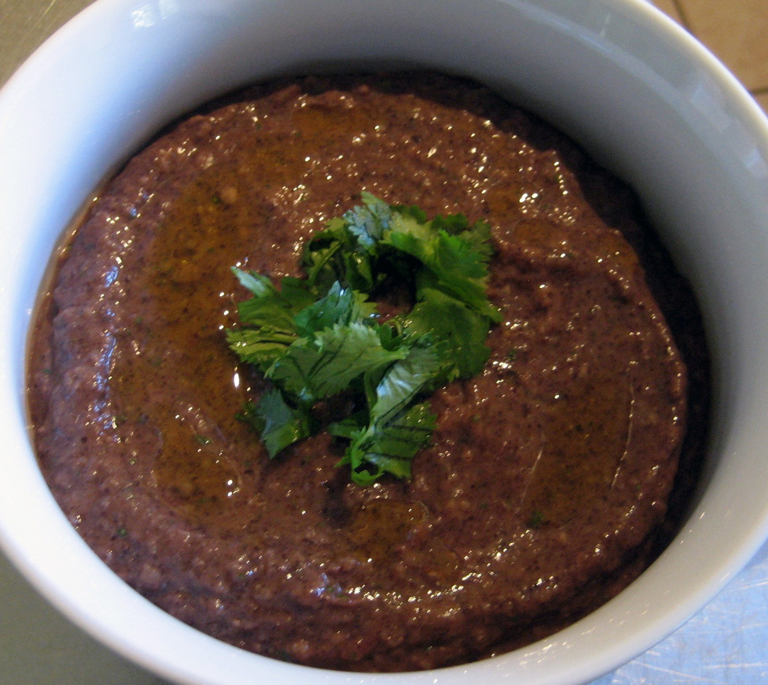 Cuban in the Midwest Meatless Monday Black Bean Dip & Yucca Chips