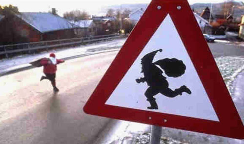 [santa-crossing-sign.jpg]